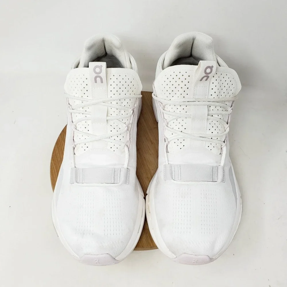 On Cloudnova Shoes Womens 11 White Sneaker Casual Gym Running Comfort